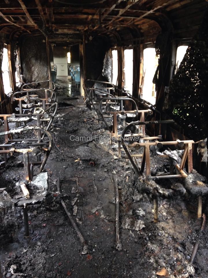 Cumana in fiamme 4