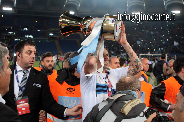 Preliminari di Champions dedicati a Ciro, Napoli 3 Cagliari 0
