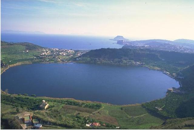 Progetto Grandi Laghi, quasi 6milioni di euro per il risanamento del lago d’Averno e del lago Lucrino