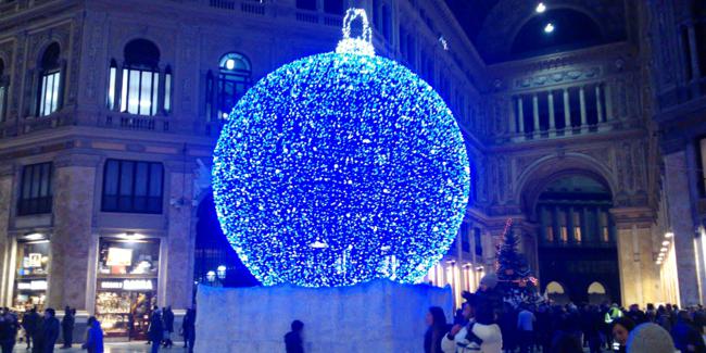 Ferragosto, ma presto a Napoli sarà Natale