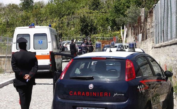 Monte di Procida, arrestati 4 topi d’appartamento: uno trasportato all’ospedale