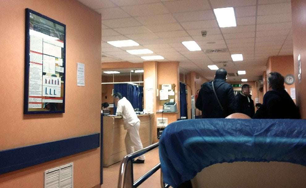 “C cazz guard affà”, testata ad un medico del 118 da parente di persona deceduta