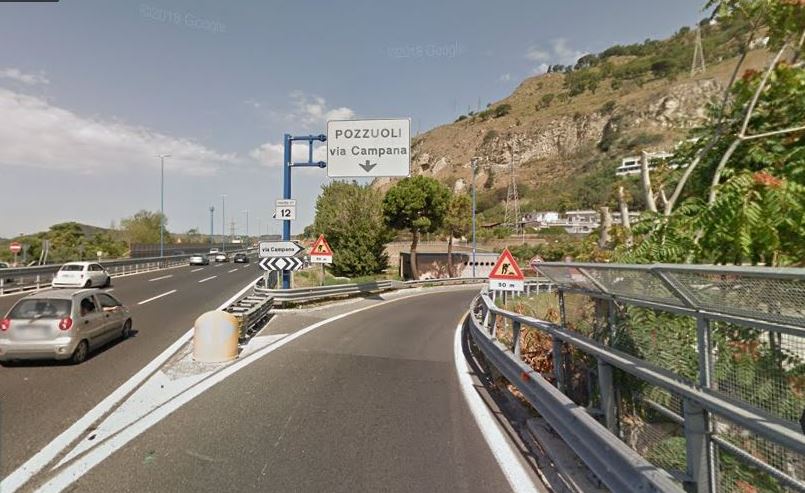 POZZUOLI/ Chiuso in entrata svincolo via Campana, direzione Napoli, fino al 15 aprile