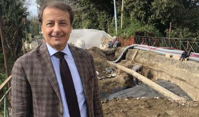Il consigliere Tozzi attacca il ministro Costa: “Scorretto venire a Pozzuoli per lanciare la legge Salvamare”