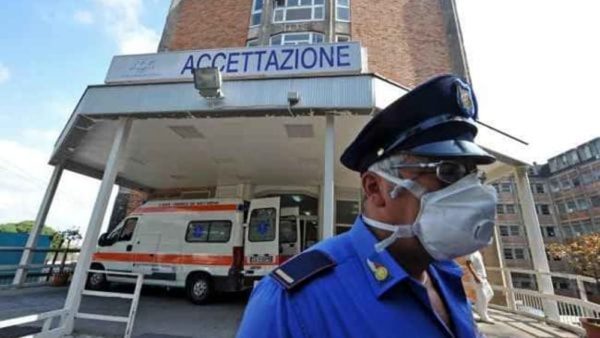 Napoli, coronavirus: un caso sospetto al Cotugno, domani l'esito degli esami