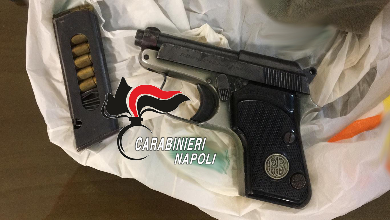 Monteruscello, pistola Beretta ritrovata in una intercapedine