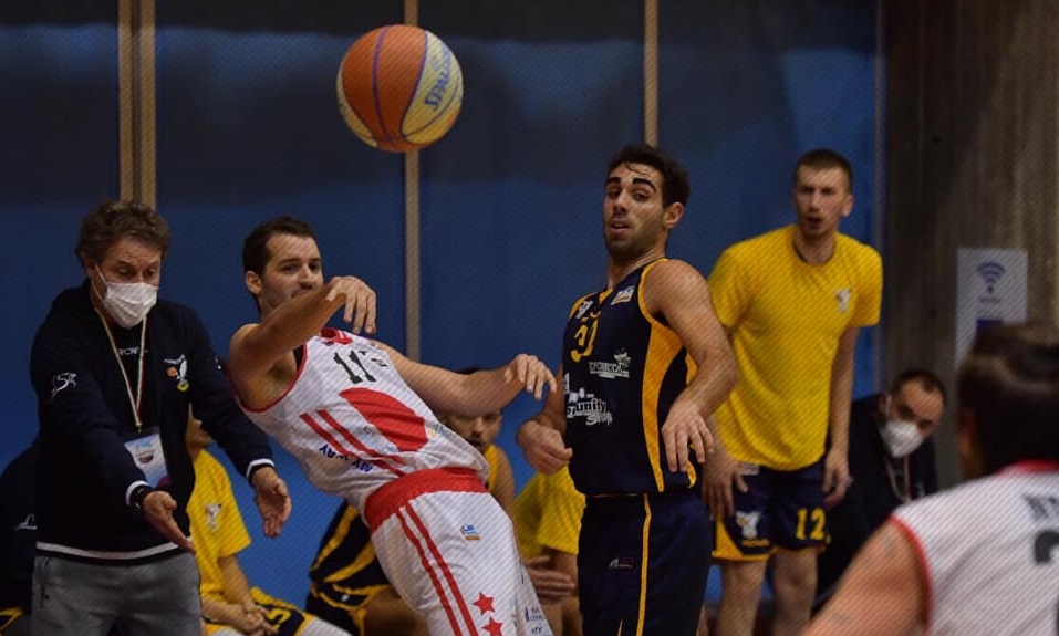 Basket | La Virtus perde il recupero contro Rieti