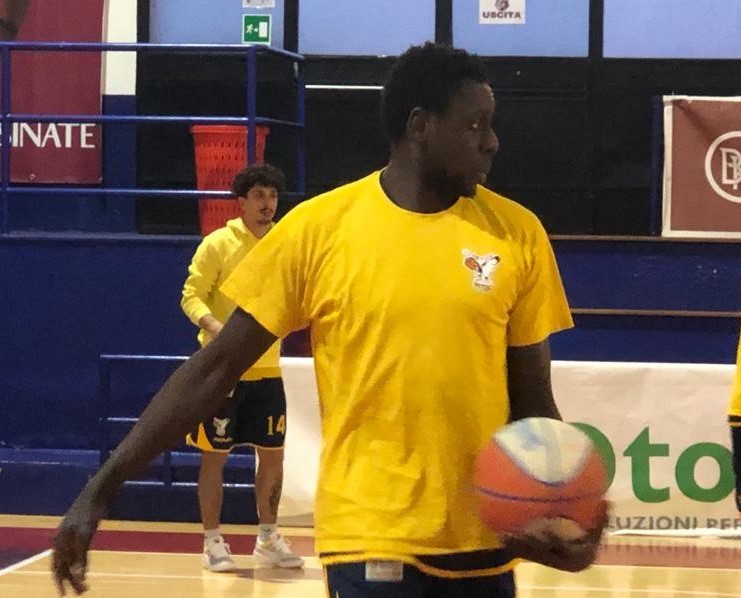 Basket – La Virtus Pozzuoli soffre a Cassino, pagata a caro prezzo l’assenza di Savoldelli