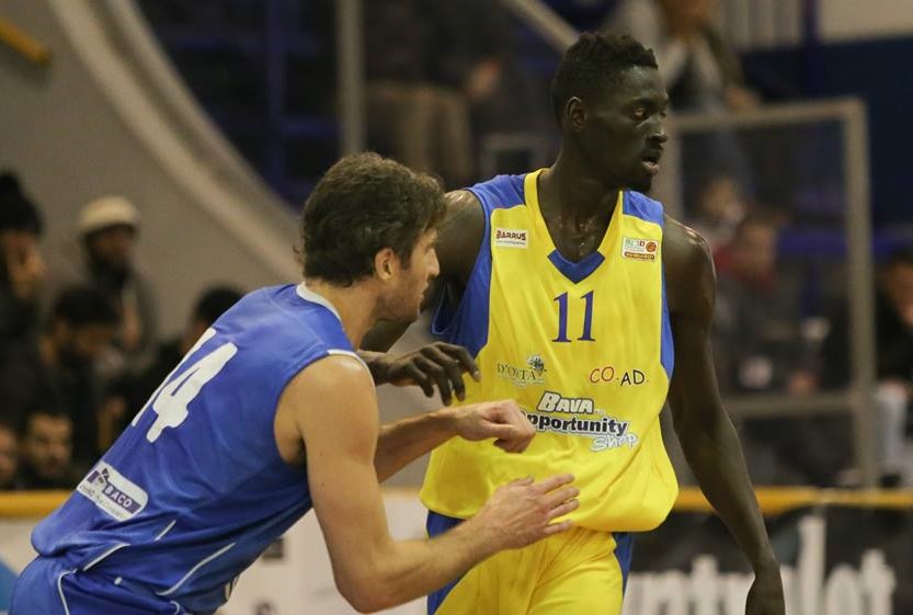 Basket| Virtus Pozzuoli: ingaggiato il play Rossi e ritorna il centro Iba Koite Thiam