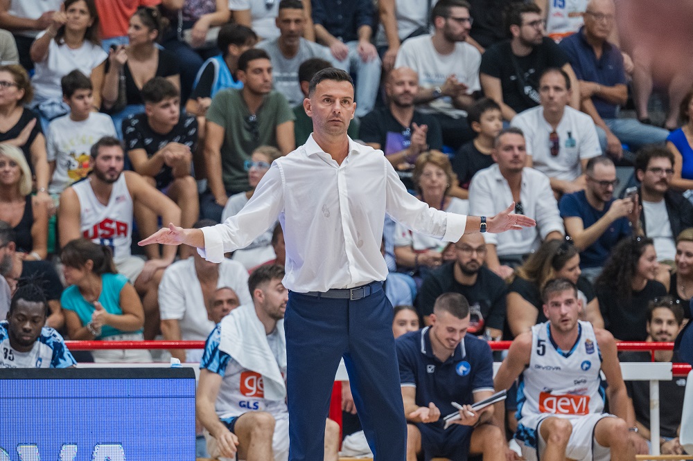 Napoli-Basket-Igor-Milicic-1