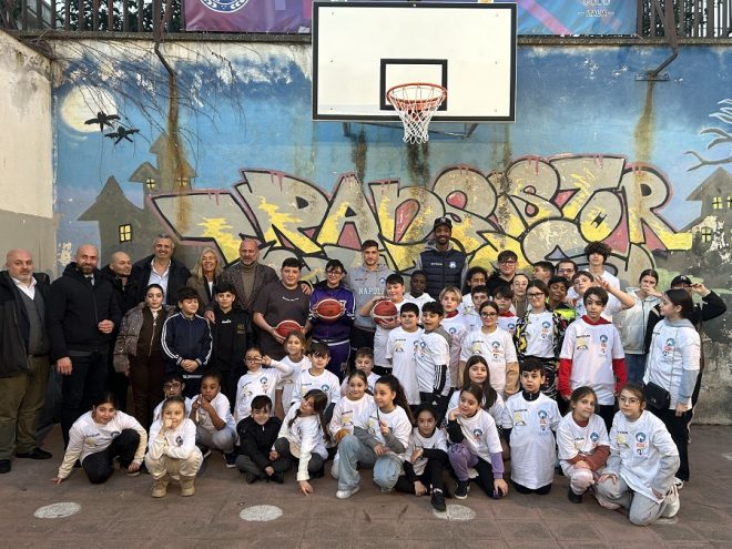 Un “Nuovo Canestro” per i ragazzi grazie a Napoli Basket e Fondazione Laurenus
