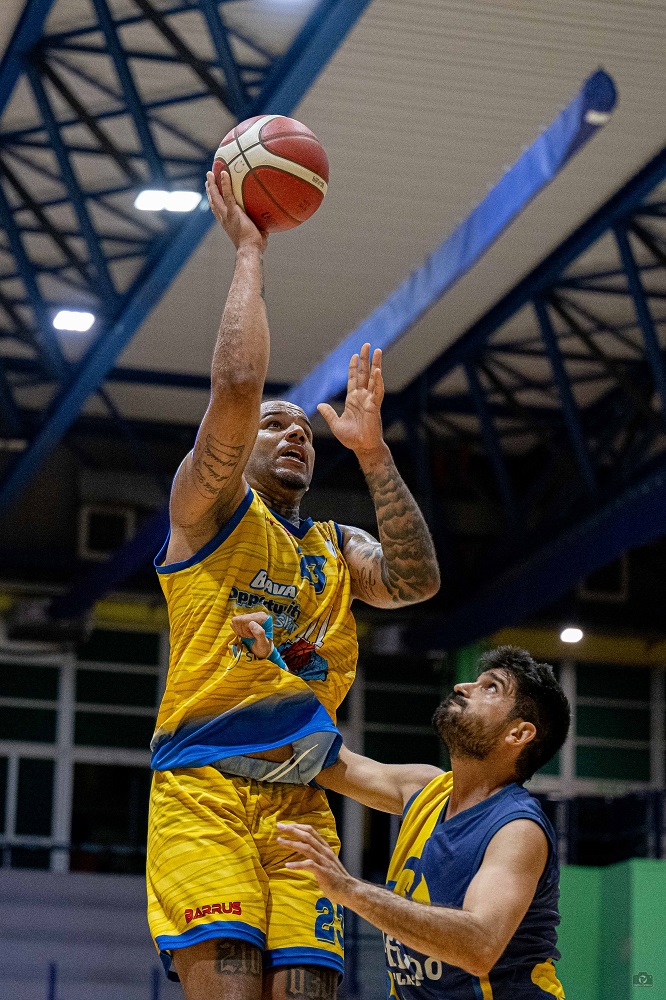 Flavio Basket-Mugnano - Shawn Gulley 1