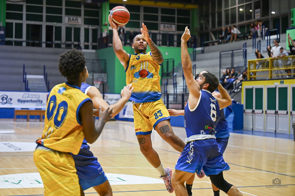 Flavio Pozzuoli-Agropoli - Shawn Gulley